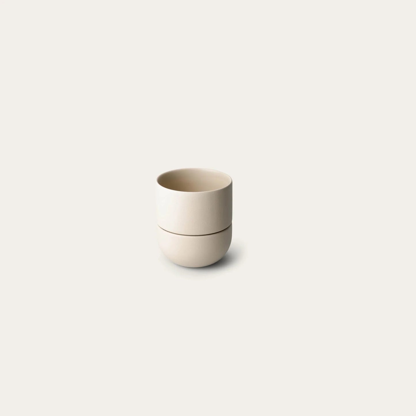 Zenvira Home – Artisan Ceramic Planter with Drainage & Tray