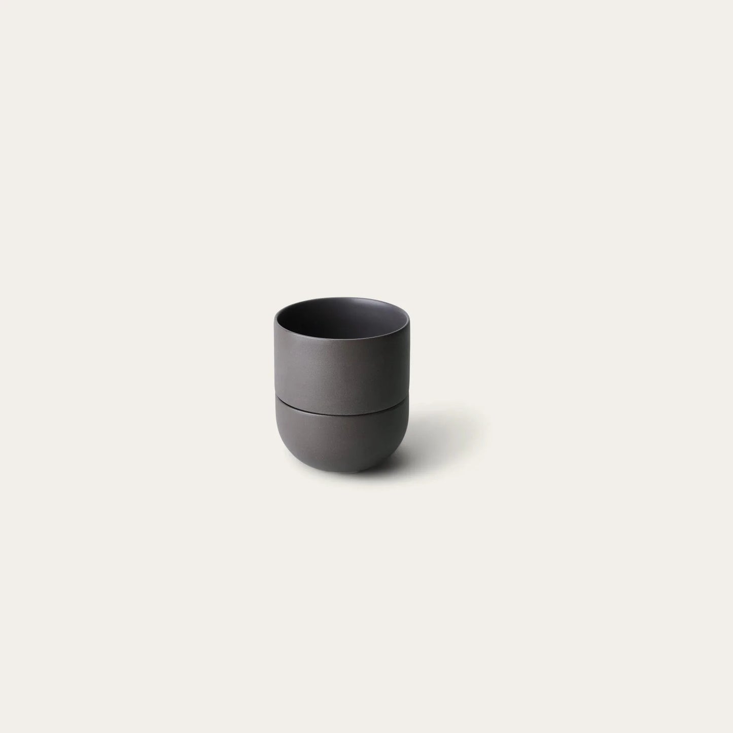 Zenvira Home – Artisan Ceramic Planter with Drainage & Tray