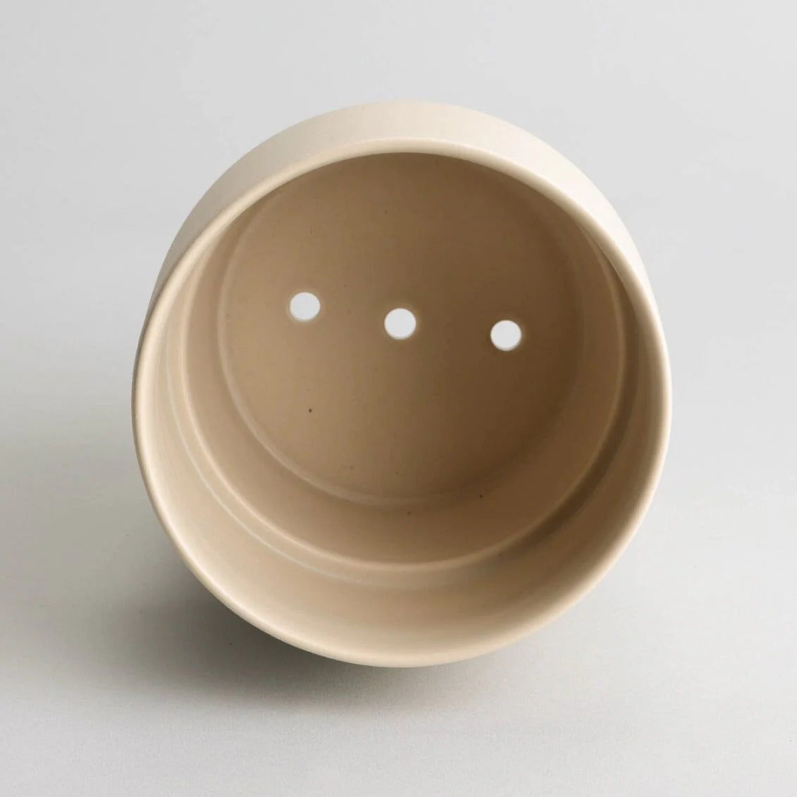 Zenvira Artisan Ceramic Planter with Drainage and Tray, perfect for stylish indoor plant display